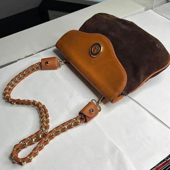 1960’s Gucci Suede and Leather Shoulder with Crossbody Chain Bag - Picture 1 of 16